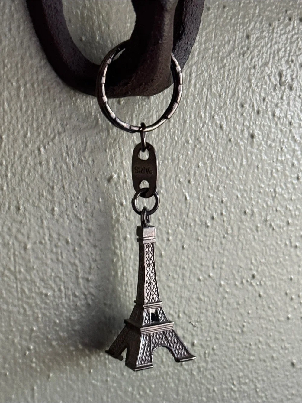 New Eiffel Tower-Paris Key Chain-Metal-Silver Toned